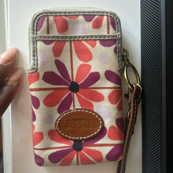 Fossil Keyper  Wristlet Phone ID Carryall Wallet - Picture 1 of 6